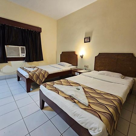 Hotel Indsurya Dibrugarh Zewnętrze zdjęcie