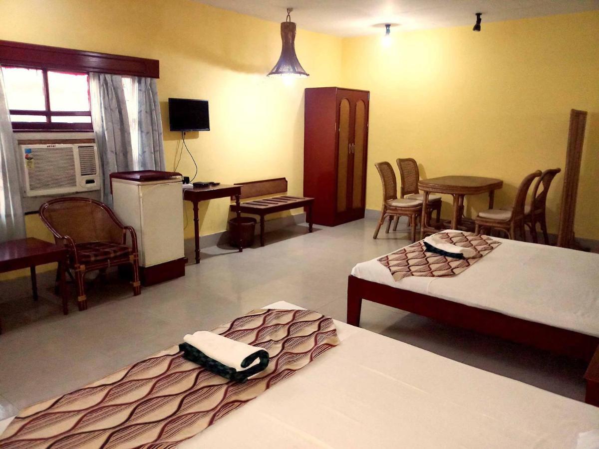 Hotel Indsurya Dibrugarh Zewnętrze zdjęcie