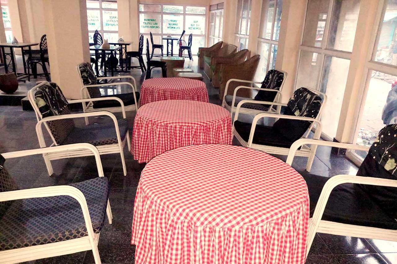 Hotel Indsurya Dibrugarh Zewnętrze zdjęcie