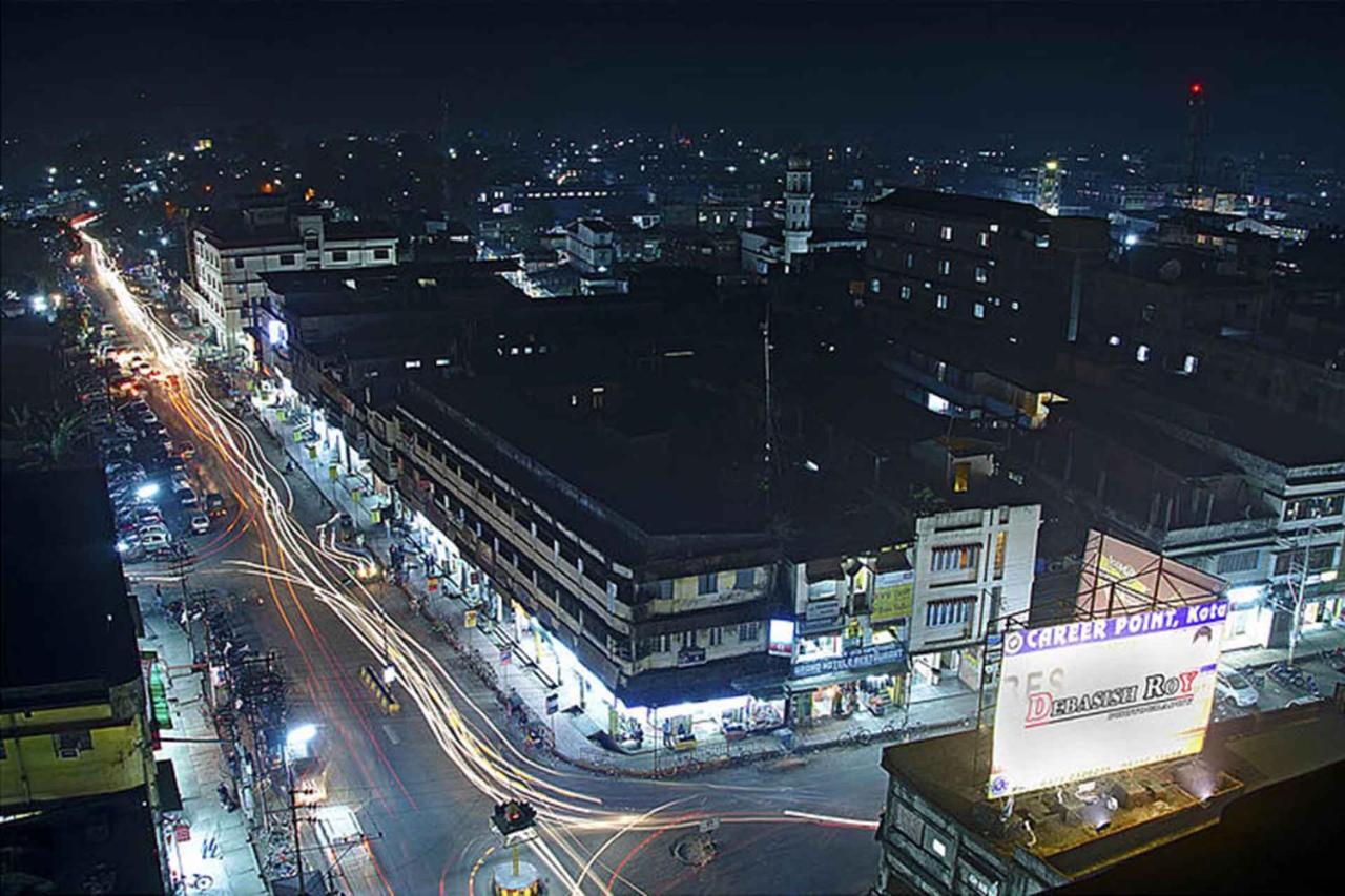 Hotel Indsurya Dibrugarh Zewnętrze zdjęcie