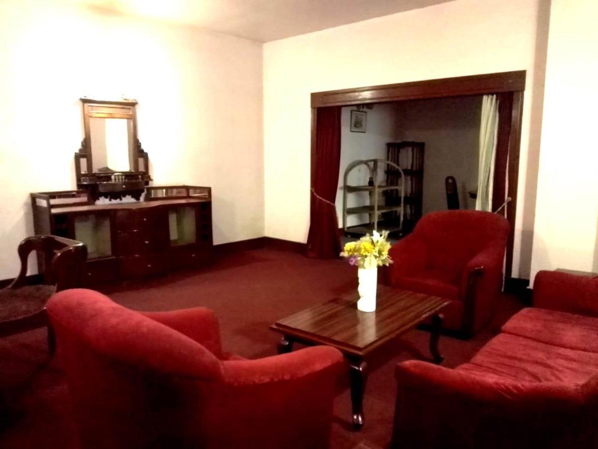 Hotel Indsurya Dibrugarh Zewnętrze zdjęcie